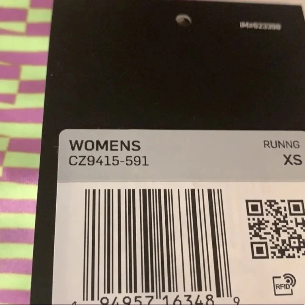 Nike Women’s Athletic Cropped Tank Top Size XS NWT - Picture 8 of 11